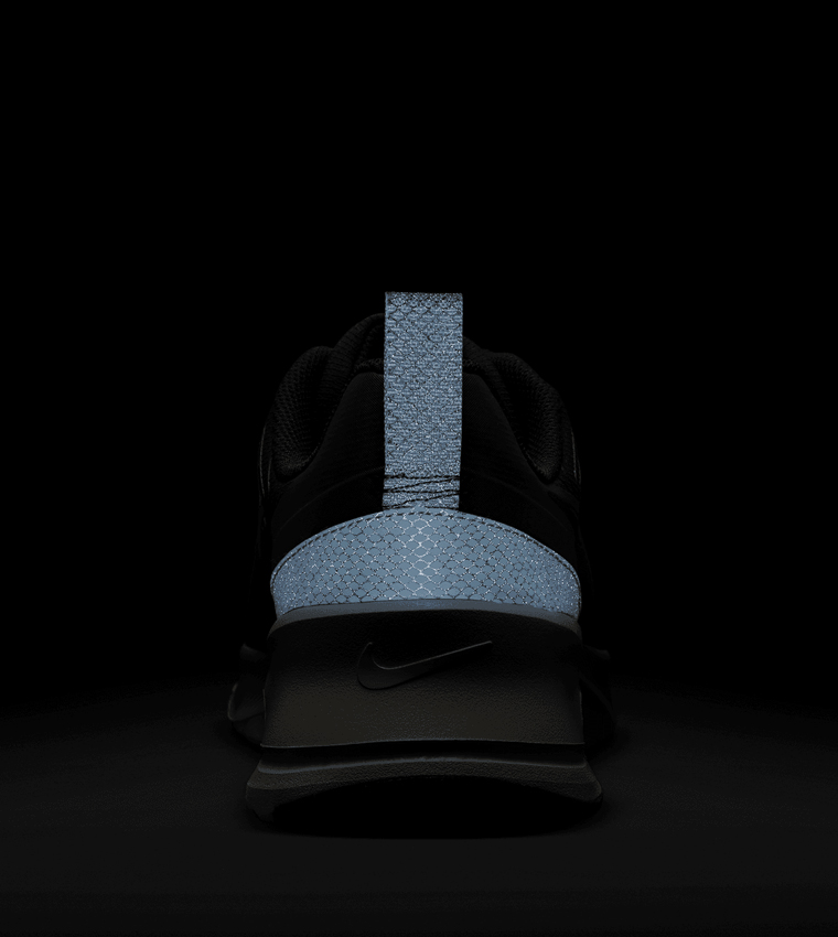 AIR MAX NUAXIS WTR Lace Up Shoes