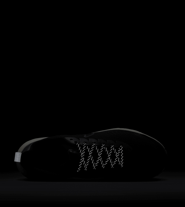 AIR MAX NUAXIS WTR Lace Up Shoes