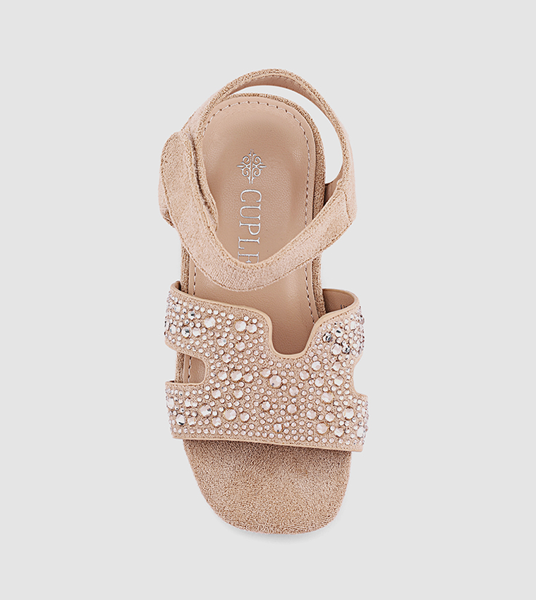 صندل بكعب مزين