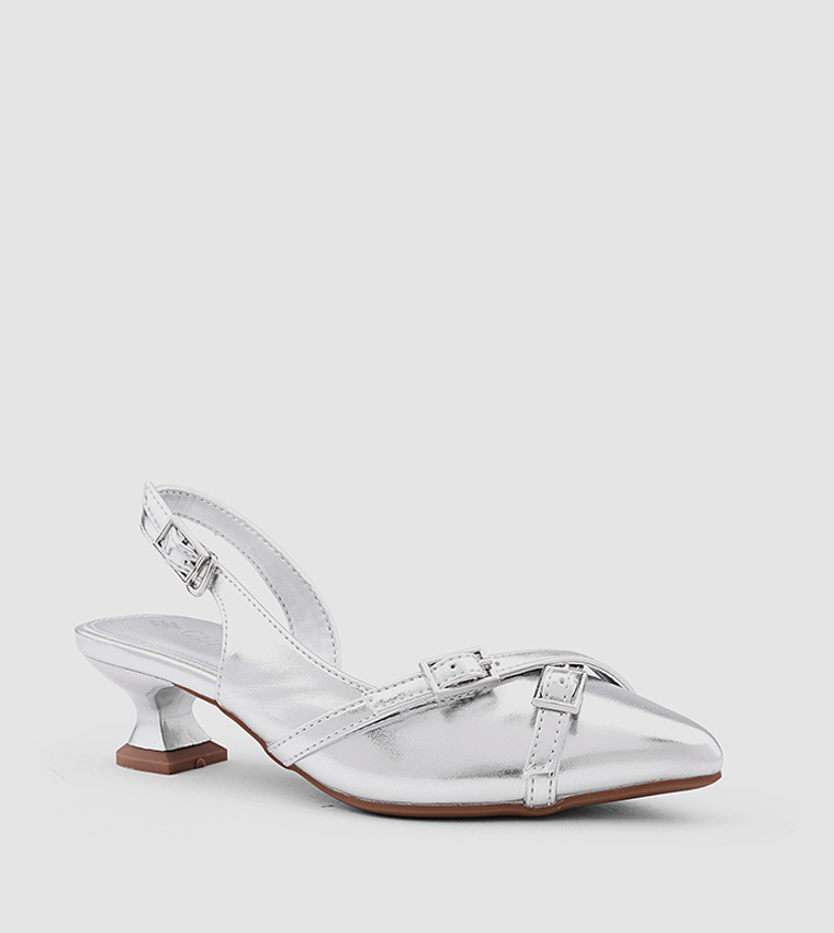 حذاء سادة بمقدمة مدببة بحزام خلفي