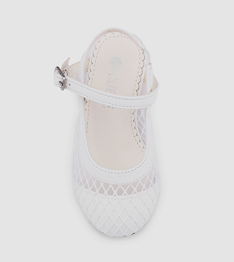 Textured Round Toe Slingback Pumps