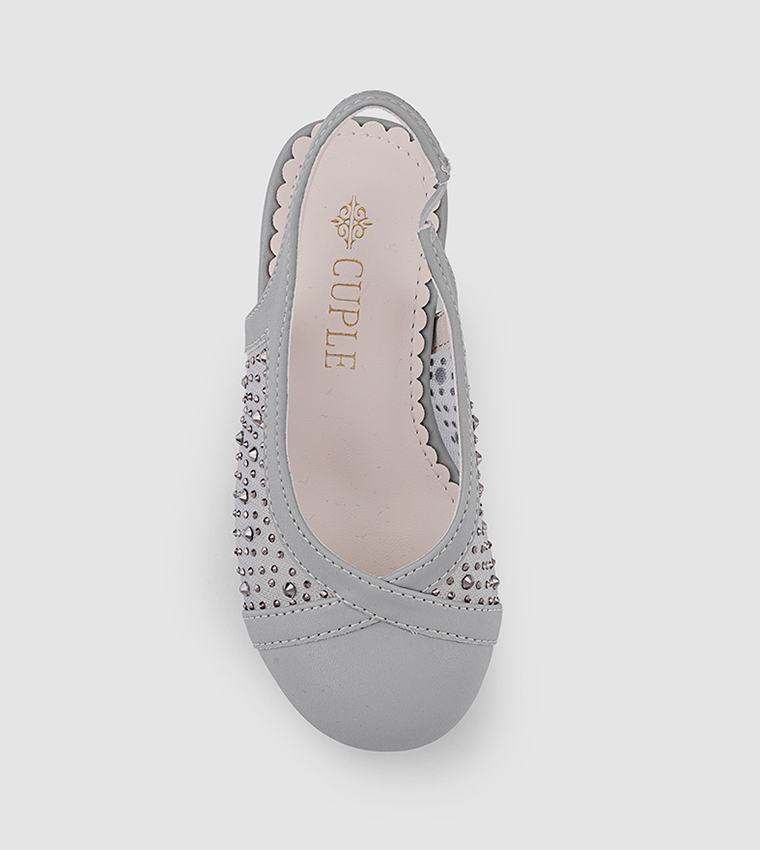 Embellished Round Toe Slingback Pumps