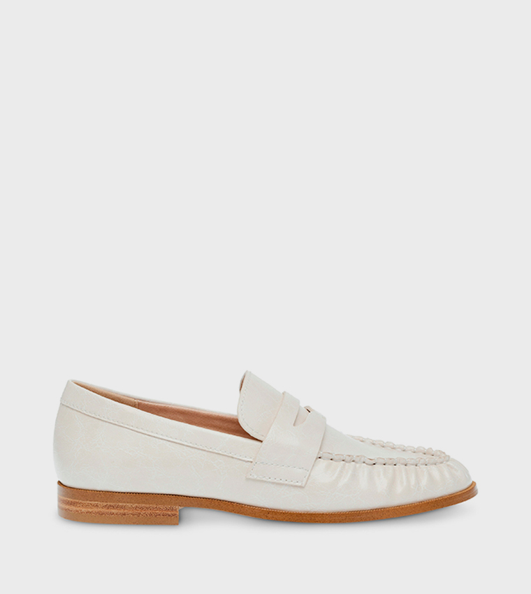 GALA Solid Ruched Loafers