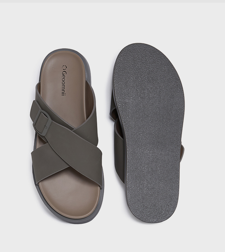  MARCO Criss-Cross Strap Arabic Sandals