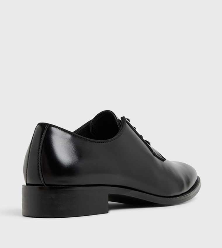 GILROY Solid Formal Shoes