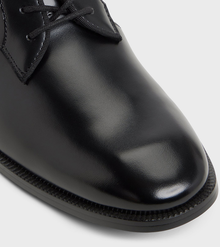 GILROY Solid Formal Shoes