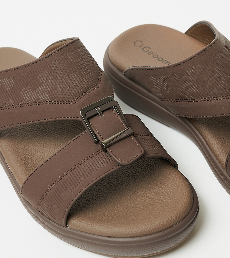 صندل عربي بنقشة 