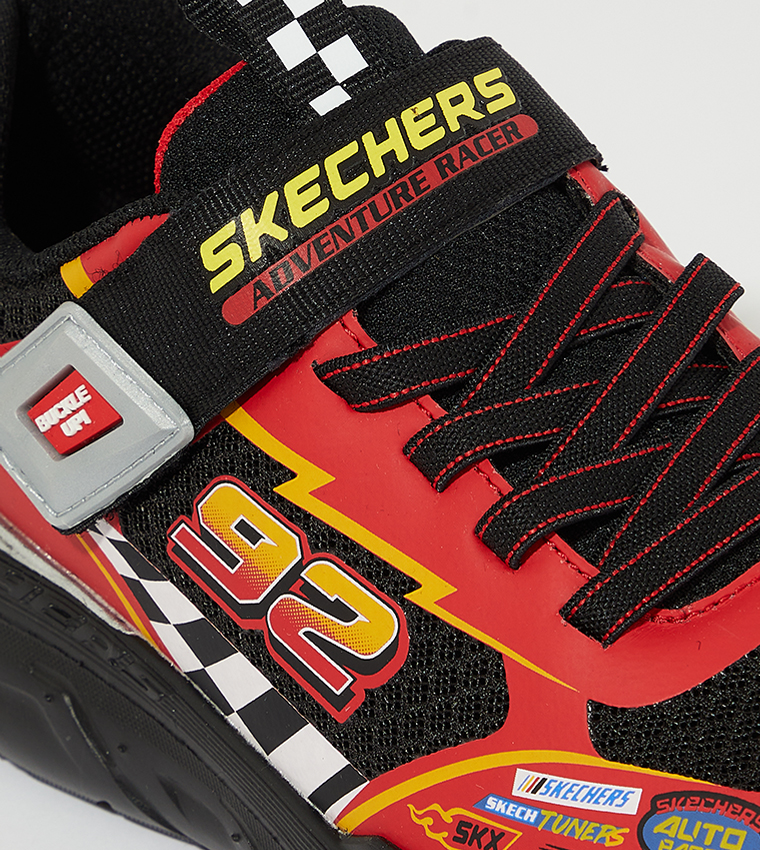 Tracks Velcro Sneakers