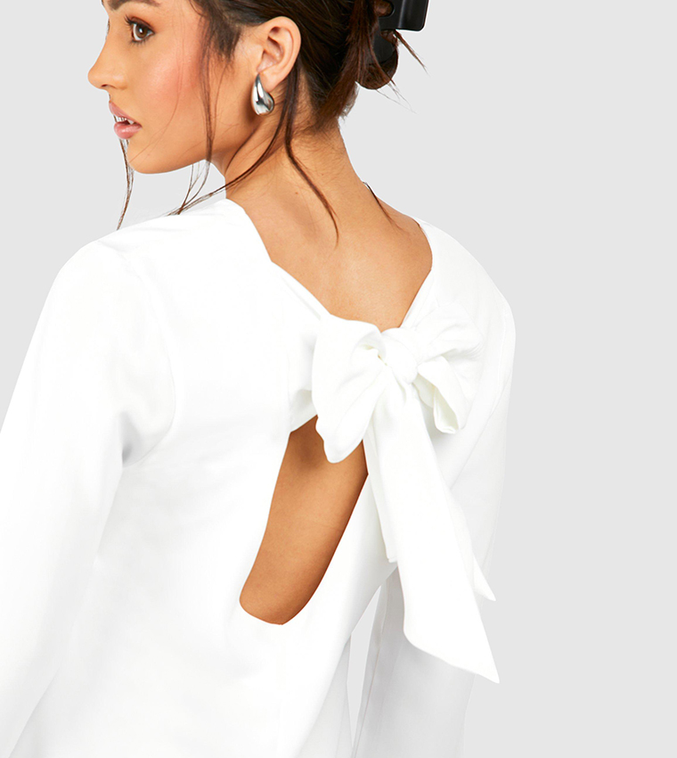 Buy Boohoo Petite Bow Detail Open Back Mini Dress In White | 6thstreet  Saudi Arabia