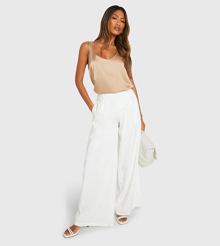 boohoo  Sleeveless Tops - Beige Sleeveless Tops