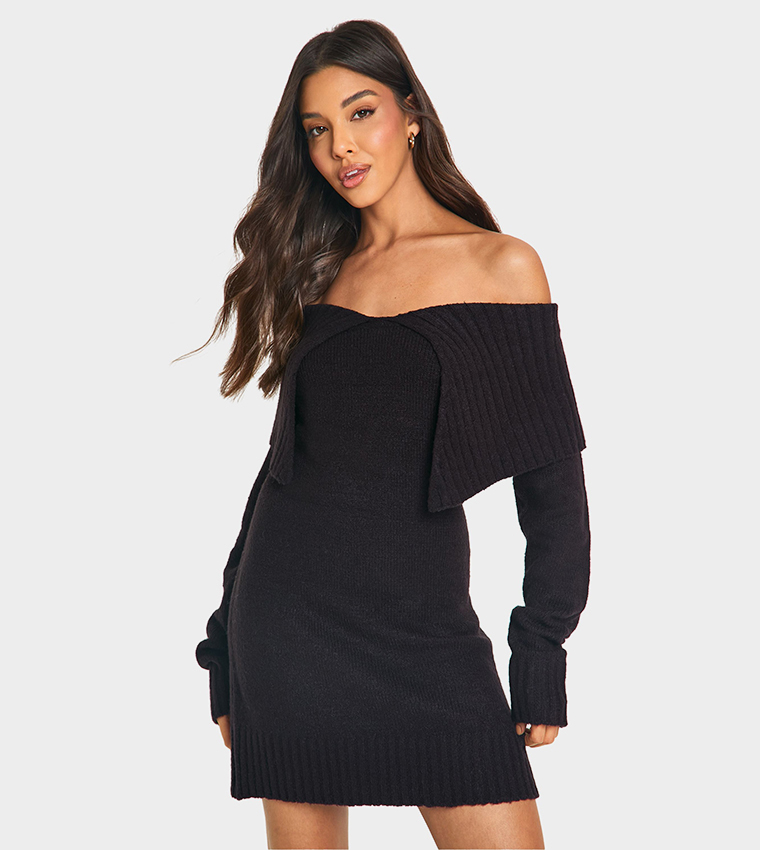 Buy Boohoo Soft Knit Oversized Collar Off Shoulder Sweater Dress In Black |  6thStreet Saudi Arabia