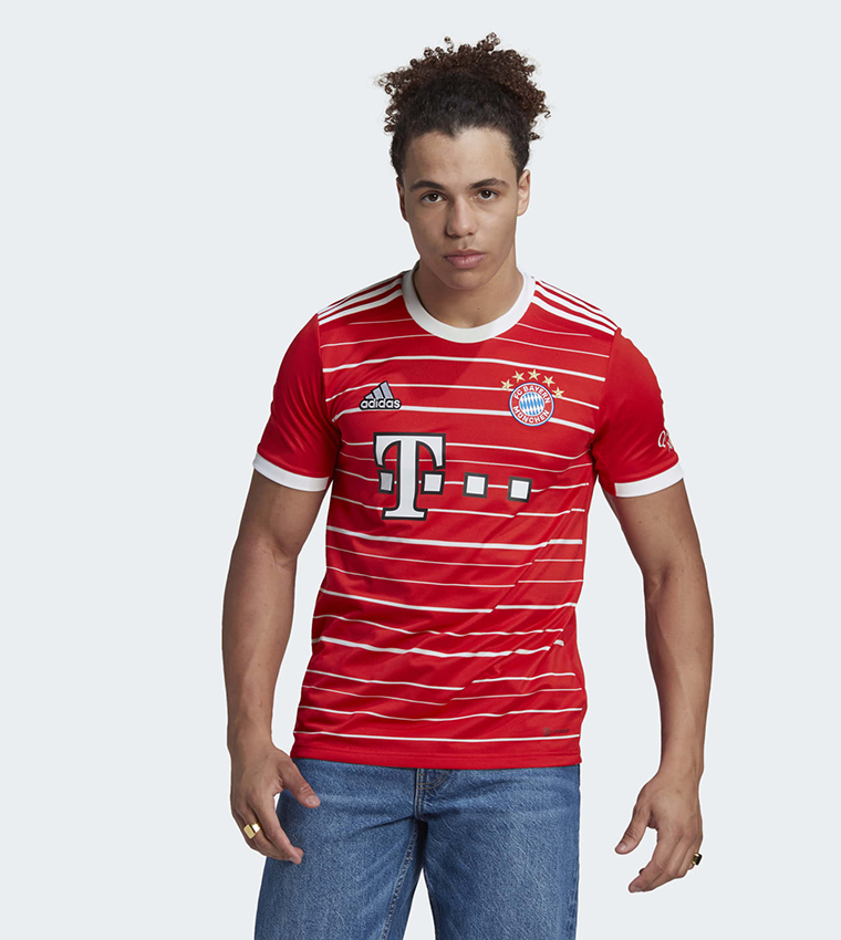 تيشيرت جيرسي بايرن ميونخ 22/23
