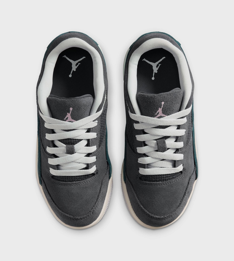 حذاء كرة سلة جوردن فلايت برباط