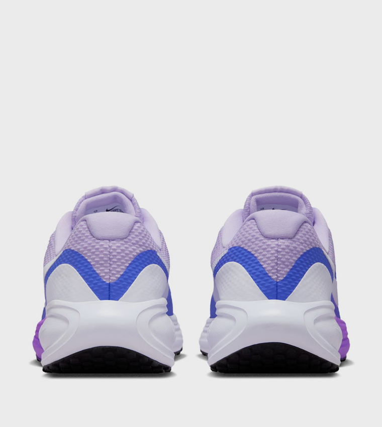 REVOLUTION 8 Running Shoes