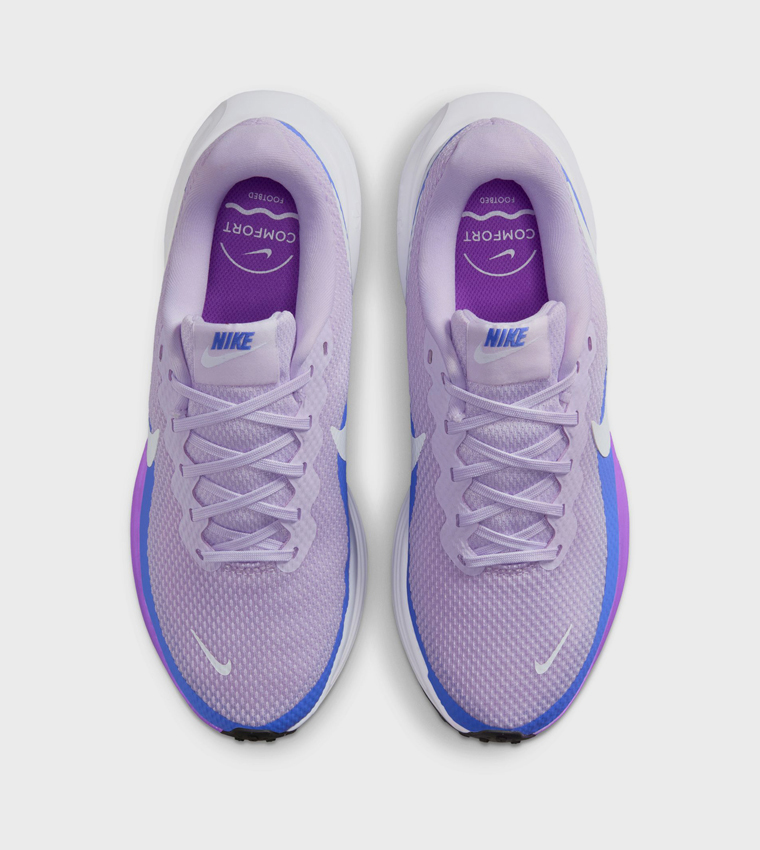 REVOLUTION 8 Running Shoes