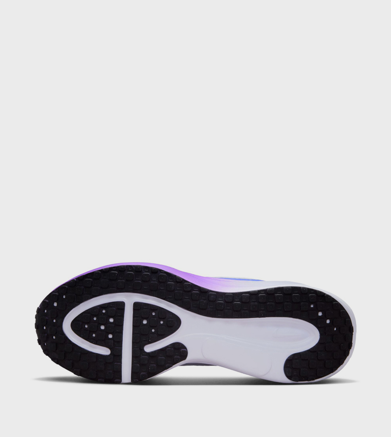 REVOLUTION 8 Running Shoes