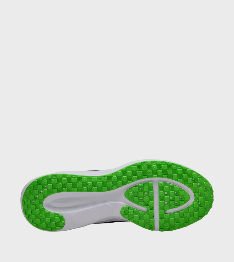 REVOLUTION 8 Running Shoes