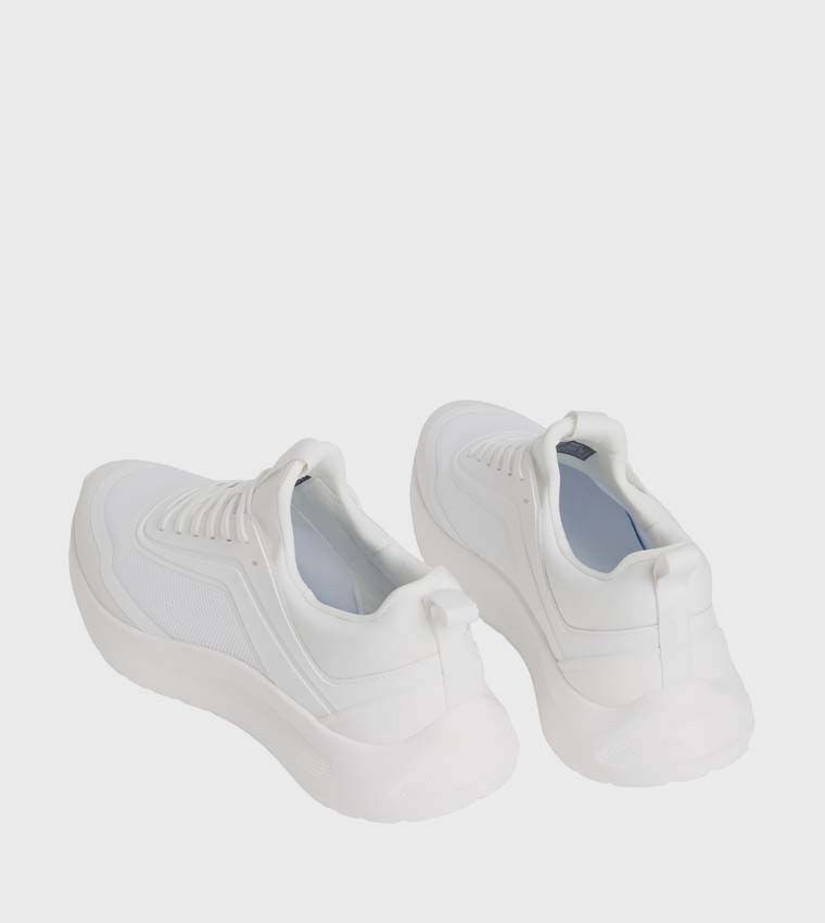 Round Toe EVA Runner Sneakers