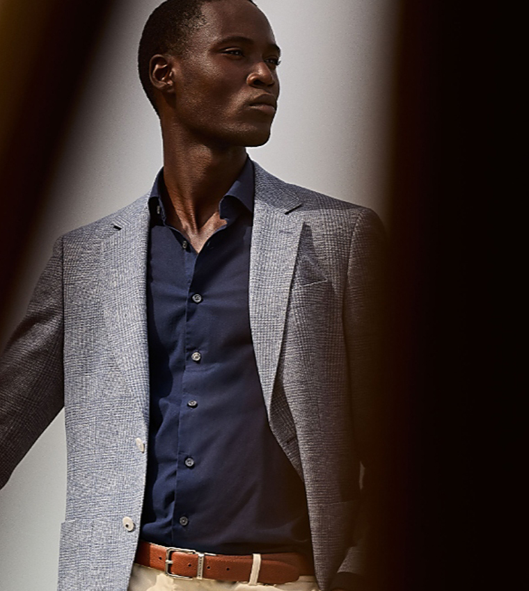 Solid Cut-Away Collar Long Sleeves Shirt