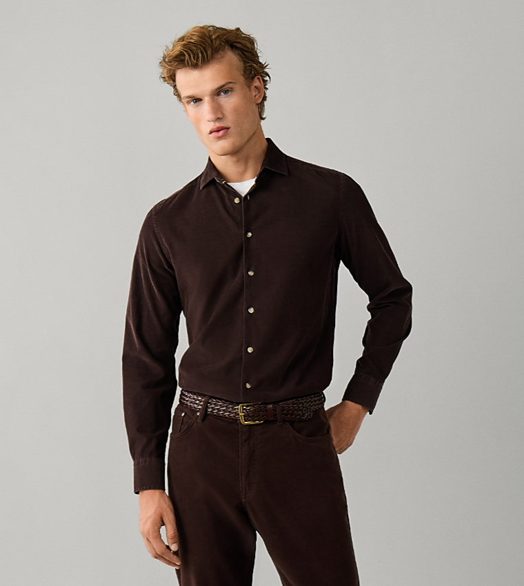 Solid Cut-Away Collar Long Sleeves Shirt