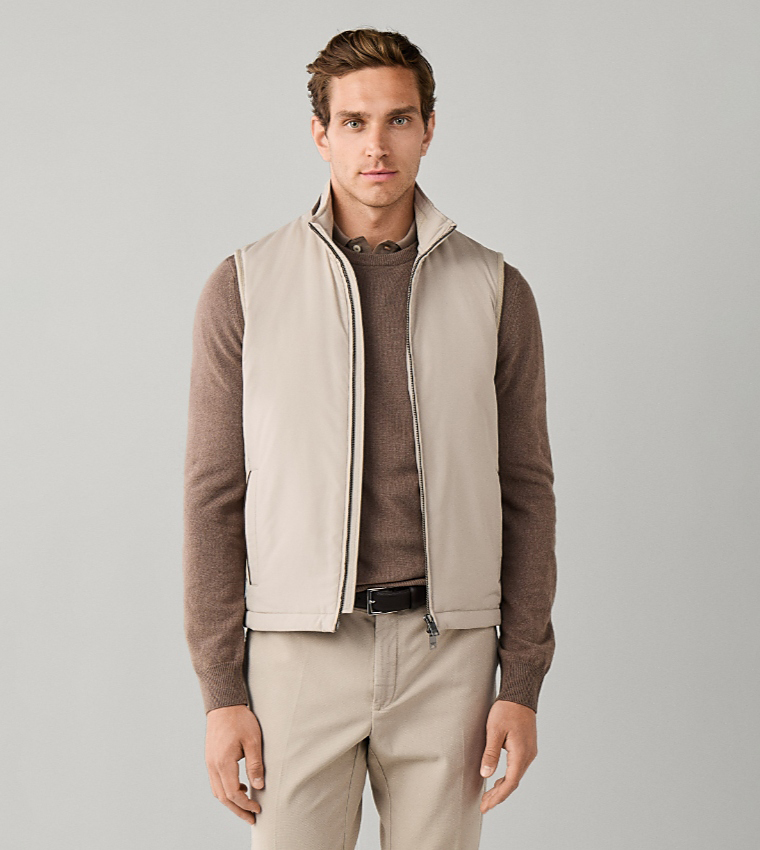 Solid Stand Collar Zip-Through Gilet