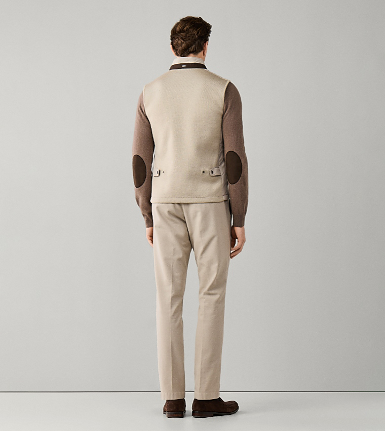 Solid Stand Collar Zip-Through Gilet