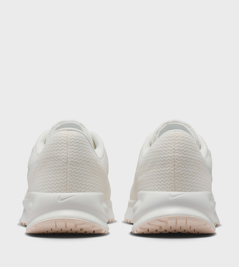 RUN DEFY Lace-Up Shoes