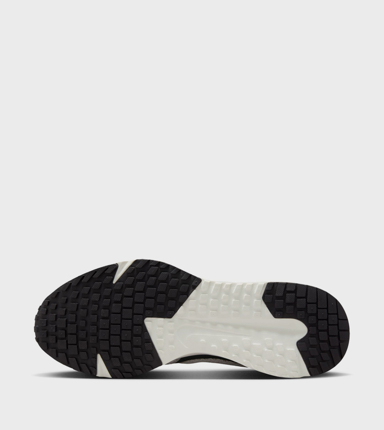 RUN DEFY Lace-Up Shoes