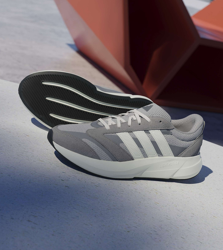 LIGHTSHIFT 2.0 Stripe Detail Sneakers