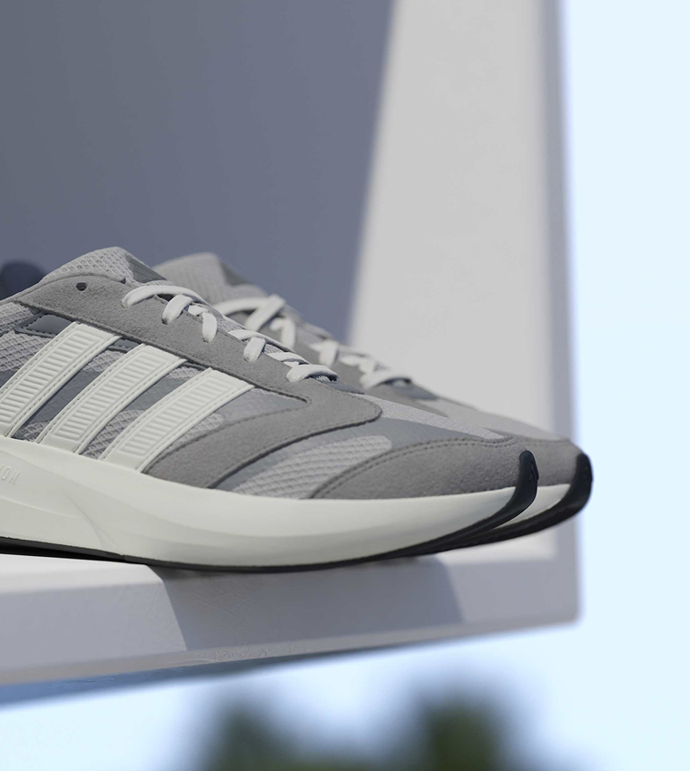 LIGHTSHIFT 2.0 Stripe Detail Sneakers
