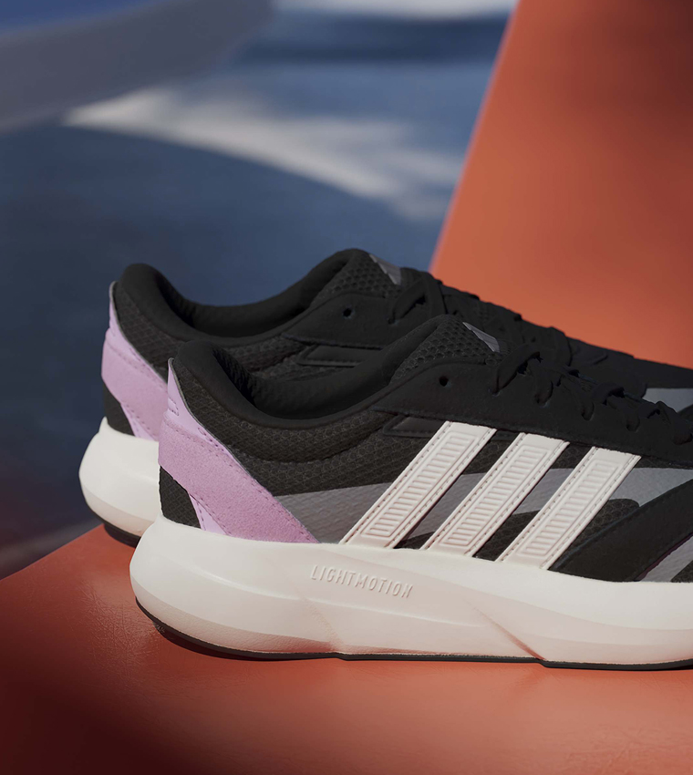 سنيكرز لايت شفت 2.0 مخطط