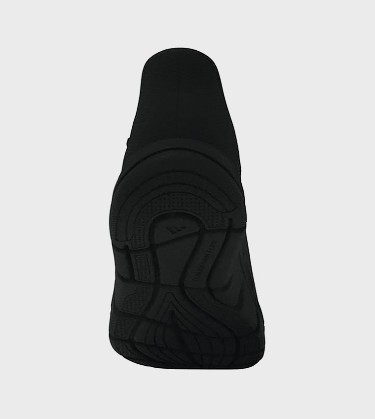 سنيكرز كلاودفوم فليكس رابيد فيت مخطط