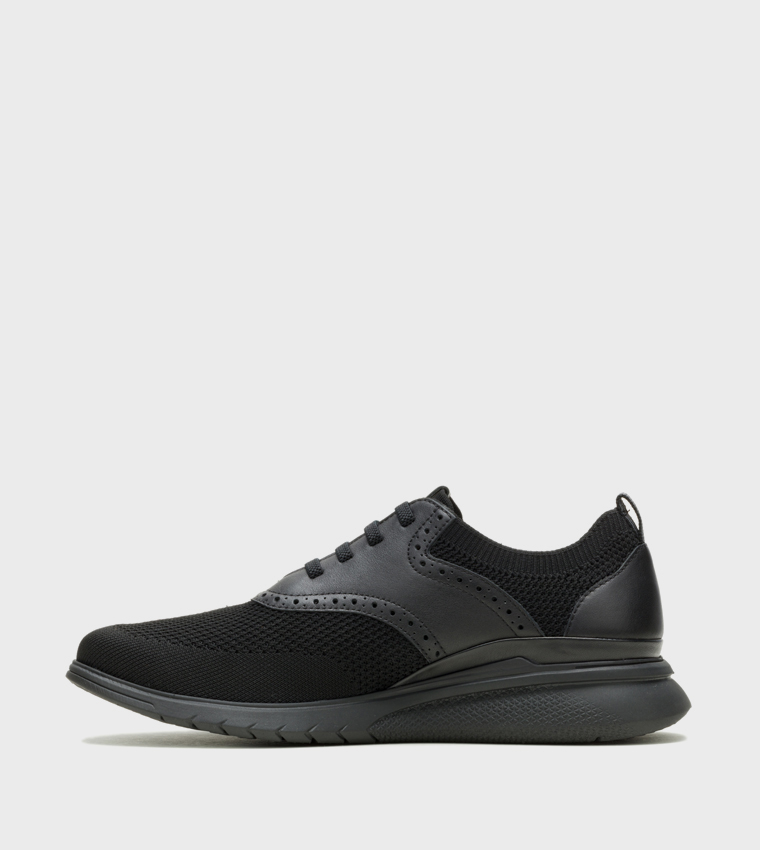 Round Toe Mesh Lace-Up Sneakers