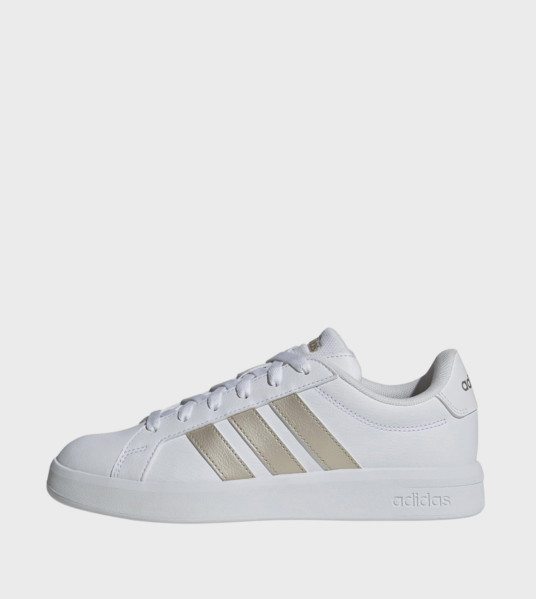 GRAND COURT BASE 3.0 Stripe Detail Lace-Up Sneakers