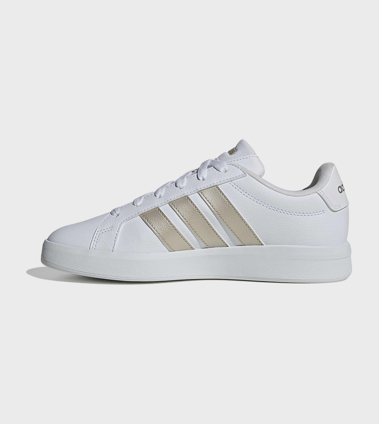 GRAND COURT BASE 3.0 Stripe Detail Lace-Up Sneakers