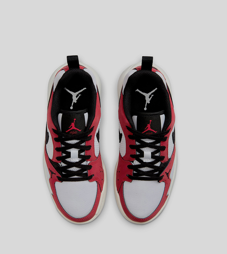 حذاء كرة سلة جوردن كمفت إيرا لونين