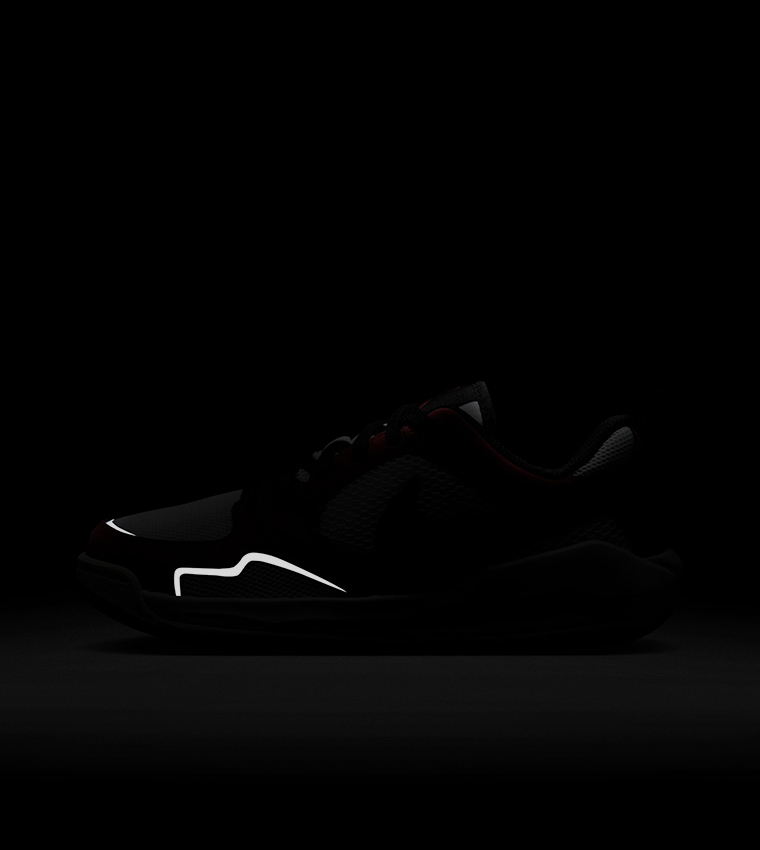 حذاء كرة سلة جوردن كمفت إيرا لونين