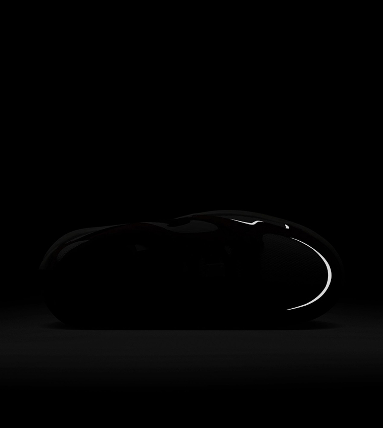 حذاء كرة سلة جوردن كمفت إيرا لونين