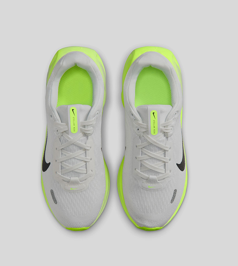 STELLAR RIDE Logo Detail Running Shoes