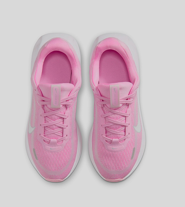 حذاء جري ستيلار رايد بشعار