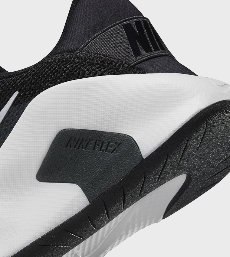 FLEX Lace-Up Training Shoes