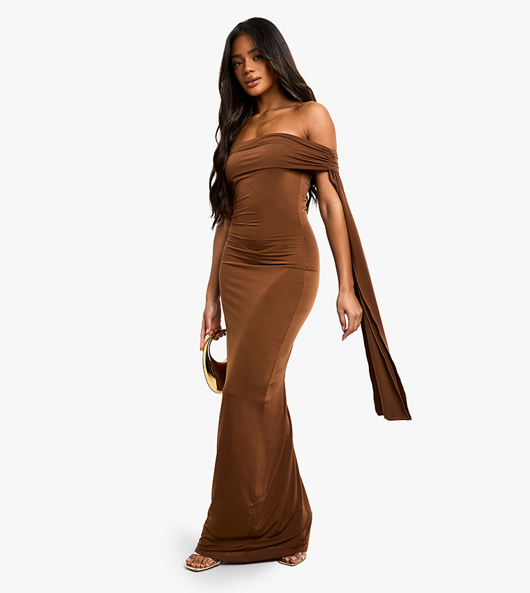 Twist Detail Off Shoulder Drape Maxi Dress