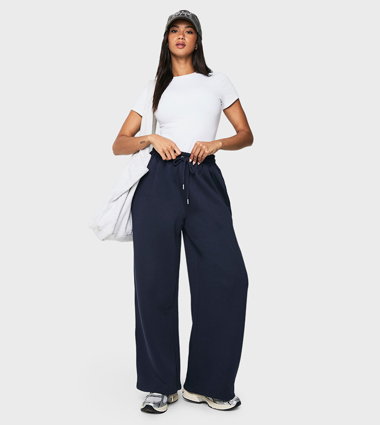 بودي سوت بأكمام قصيرة 