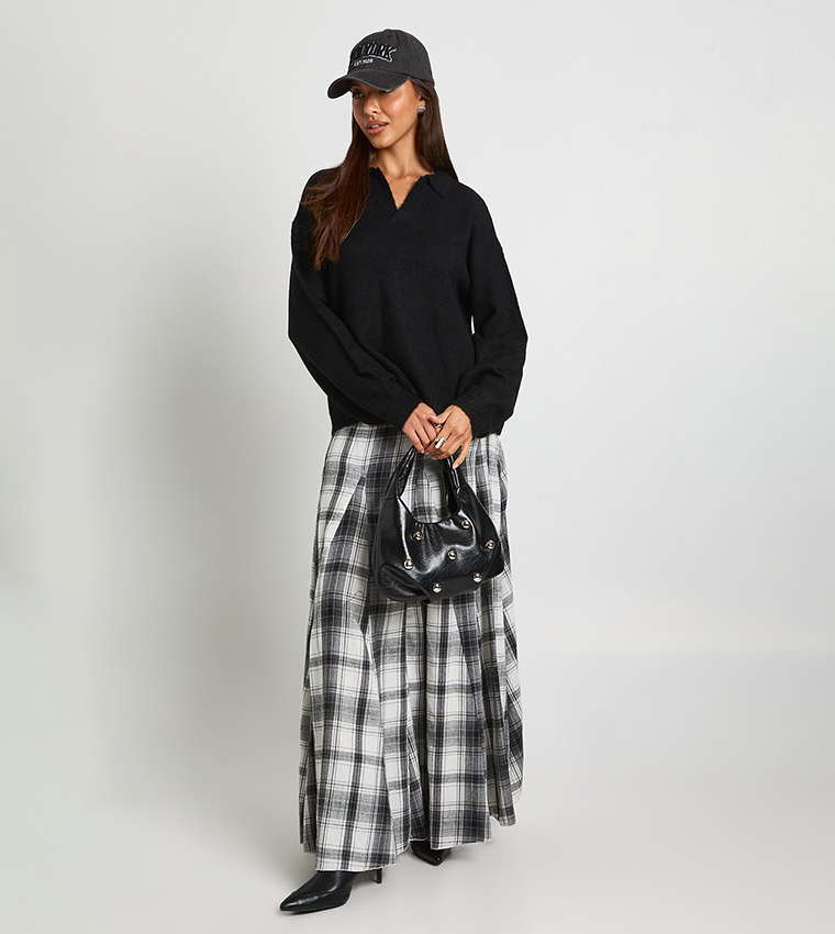 boohoo  V-neck Sweaters - Black V-neck Sweaters