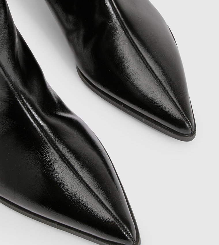 Curved Edge Column Kitten Heel Knee High Boots