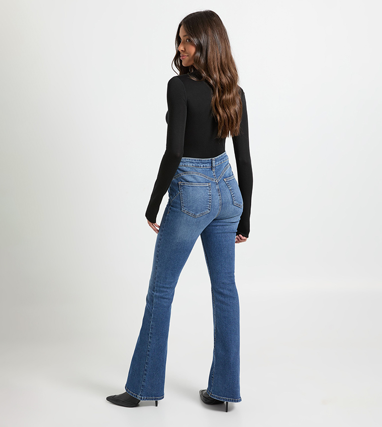 Washed High Waist Flared Jeans
