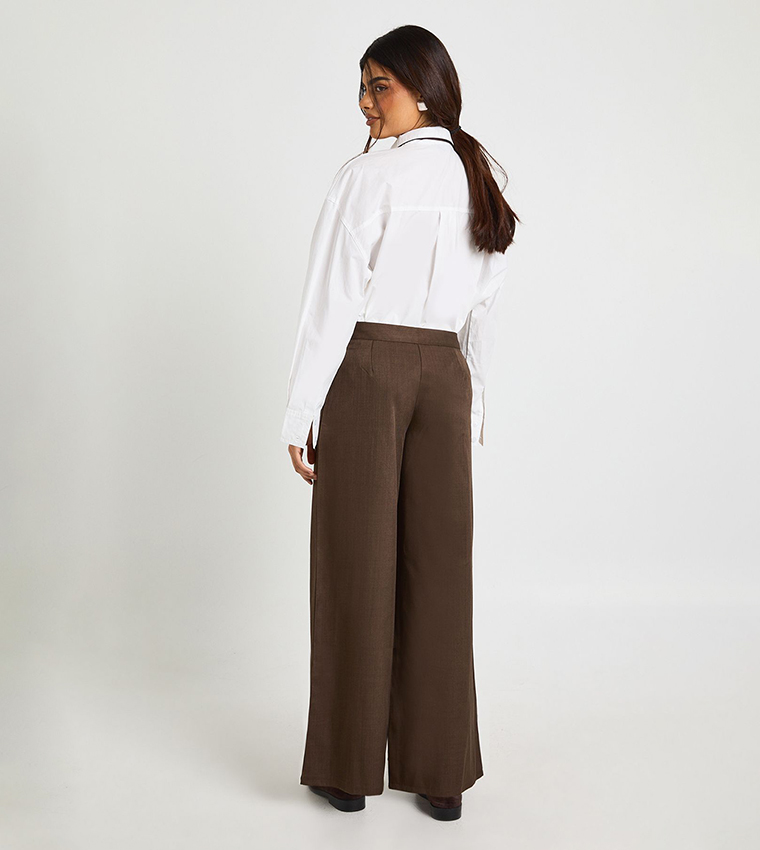 Pleated Detail Wide Leg Trousers