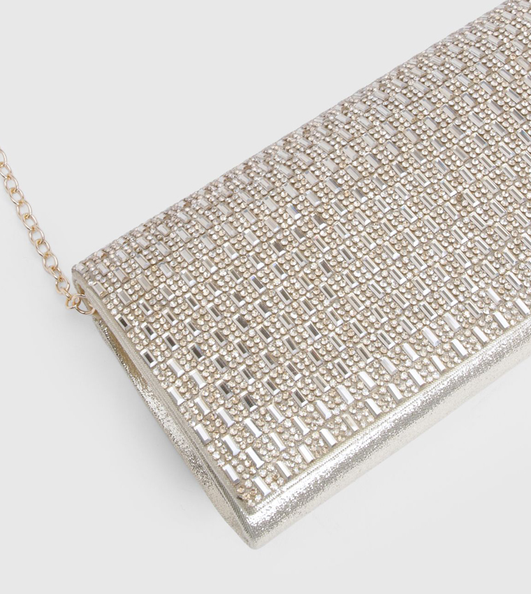 شنطة كلاتش مطرزة 