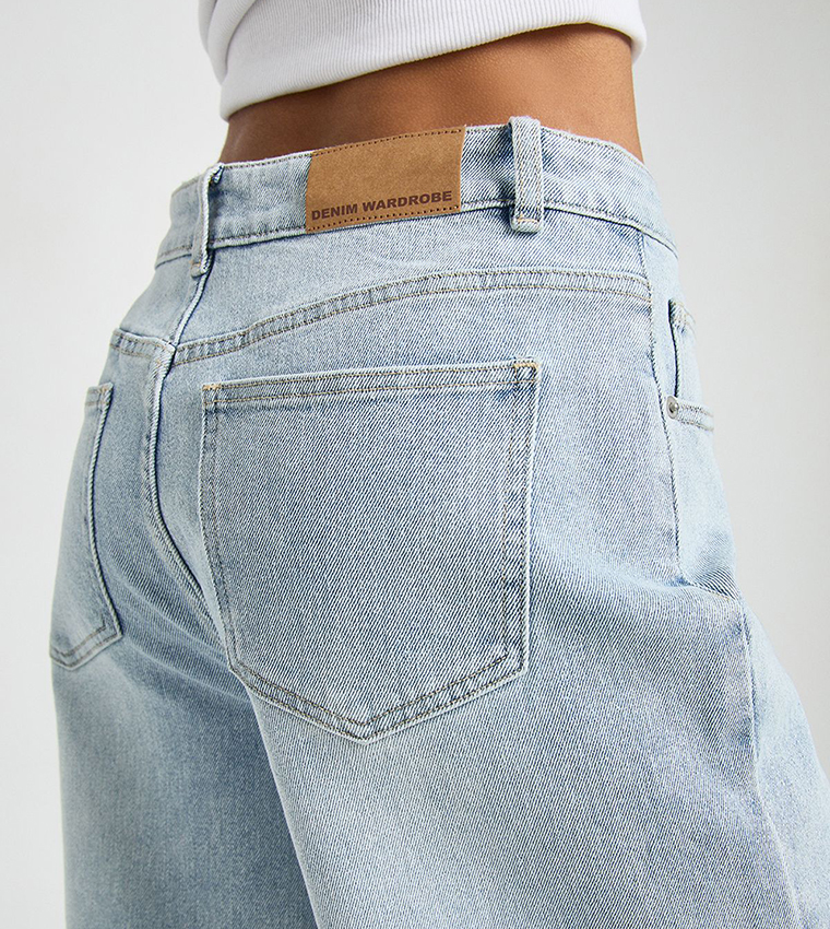 Washed Mid Waist Wide Leg Jeans