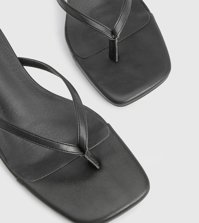 Wide Fit Toe Post Kitten Heel Sandals